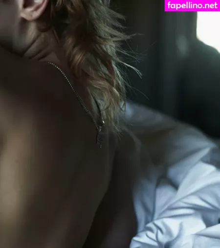 Esther Rose Mcgregor OnlyFans Thumbnail #mCWYTnHmN8