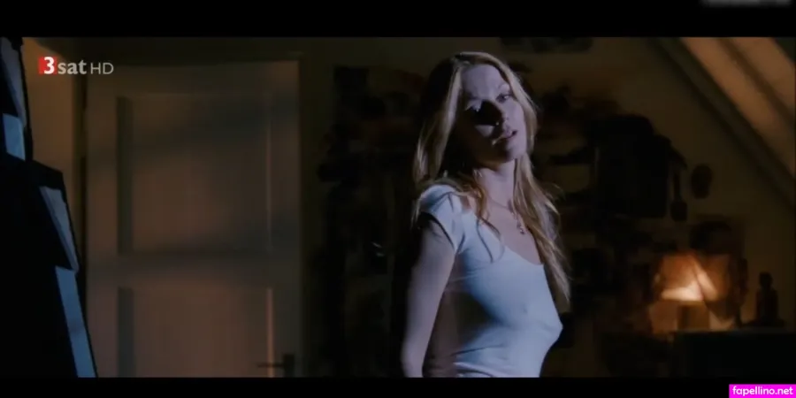 Esther Schweins OnlyFans Thumbnail #JA70VdU5mB