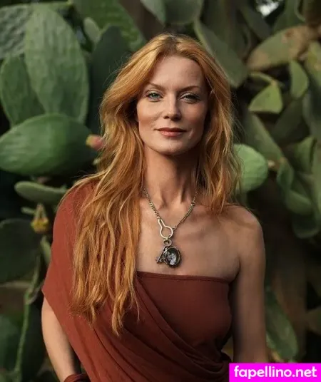 Esther Schweins OnlyFans Thumbnail #kPH9dT6Lom