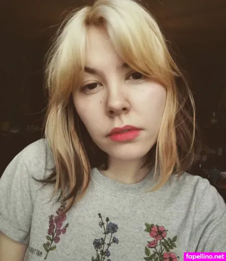 Esther Zimtstern OnlyFans Thumbnail #5SThE6FI9a