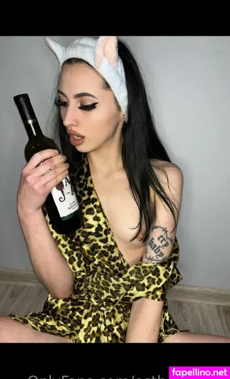 Estherbabyy OnlyFans Thumbnail #lh9WMMDD9K