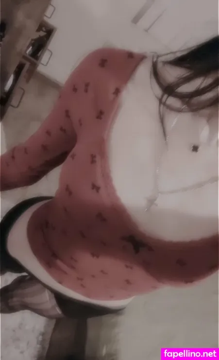Estherdollettefree OnlyFans Thumbnail #0axE1UzTpT