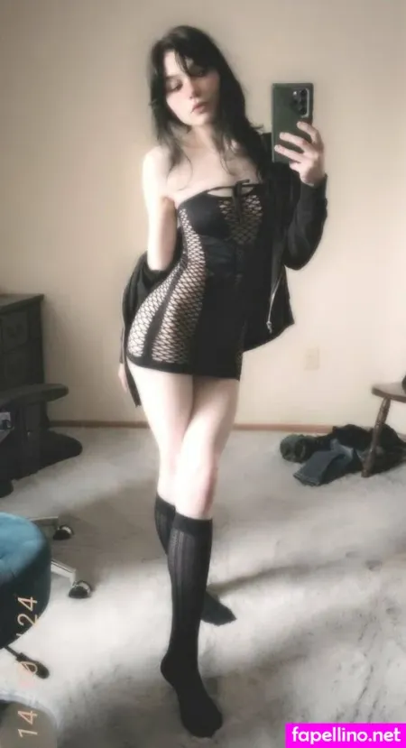 Estherdollettefree OnlyFans Thumbnail #evzMZCSZUY