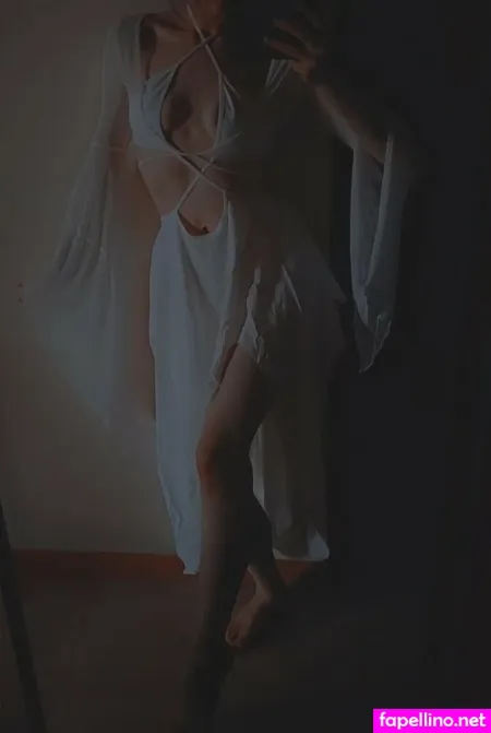 Estherdollettefree OnlyFans Thumbnail #iwwXUseuoc