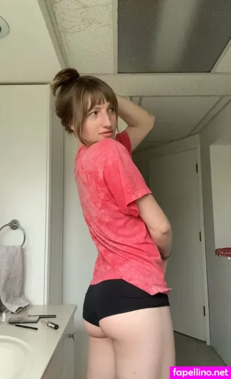 Esthergreyplus OnlyFans Thumbnail #Iw67s1GTtj