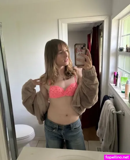 Esthergreyplus OnlyFans Thumbnail #cPAX0nKEE9