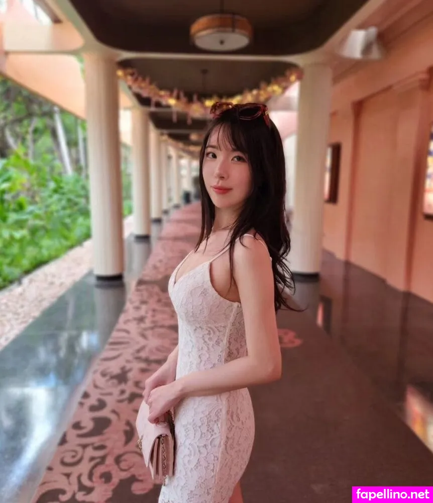 estherlynnhhj Nude Leaked OnlyFans Photo #la7jdELYTH