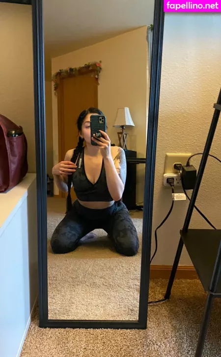 Estherlynnriefree OnlyFans Thumbnail #Wrf2Ymxd1A
