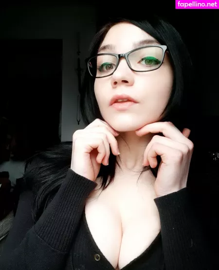 Estherlynnriefree OnlyFans Thumbnail #ZjDT8dhAhD