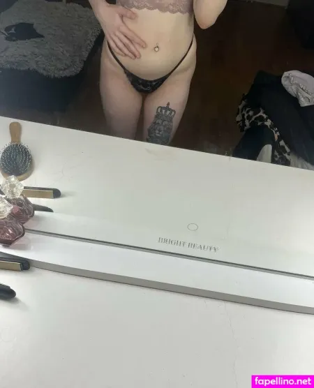 Estherswe OnlyFans Thumbnail #u4y2VtGOeU