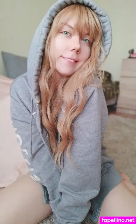 Estiekay OnlyFans Thumbnail #Ne4Pvgjkn9