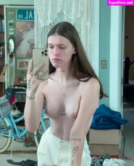 Ethel Cain OnlyFans Thumbnail #0EbRLfEgoz