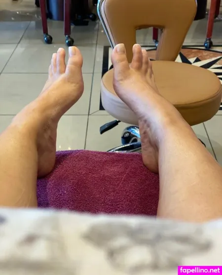 Etherealdemie Feet OnlyFans Thumbnail #m6zbvfMh8M