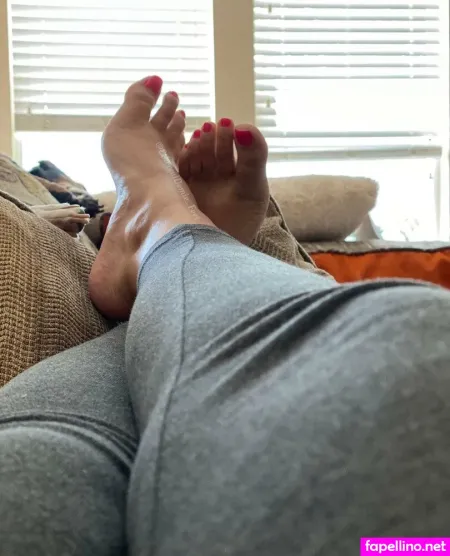 Etherealdemie Feet OnlyFans Thumbnail #pPwbKu6qtp