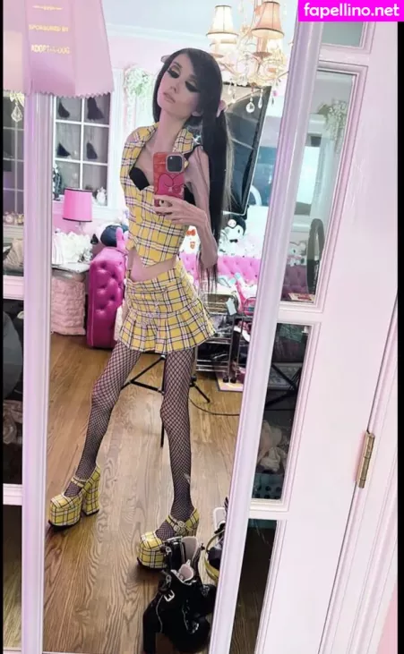 Eugenia Cooney OnlyFans Thumbnail #hw42G7AGHA