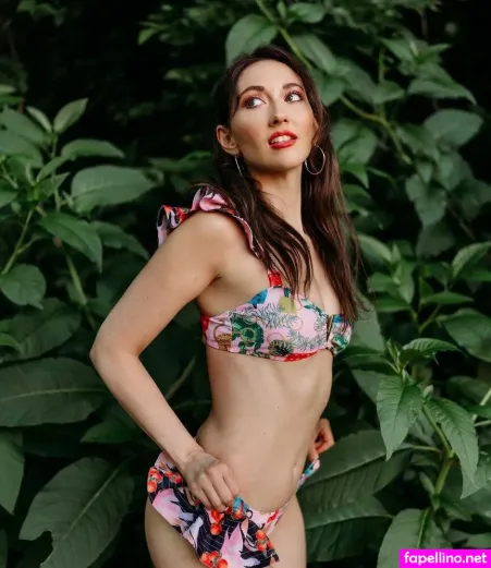 Eugenia Gonzales OnlyFans Thumbnail #R5O0kj2BrD