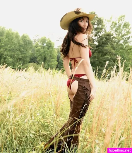 Eugenia Gonzales OnlyFans Thumbnail #n8Oblk5oXr