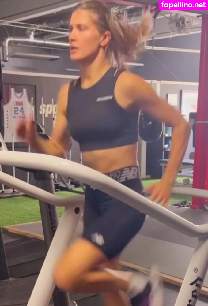 geniebouchard Nude Leaked OnlyFans Photo #3xprmYNVcc