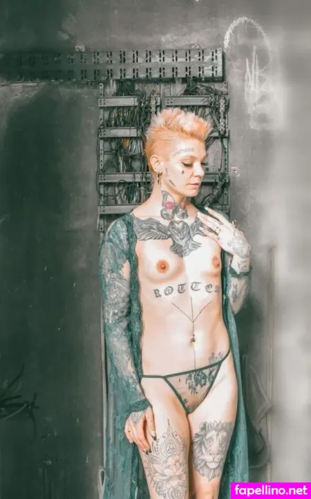 Eule In Paradise OnlyFans Thumbnail #w8XsdYjTyg