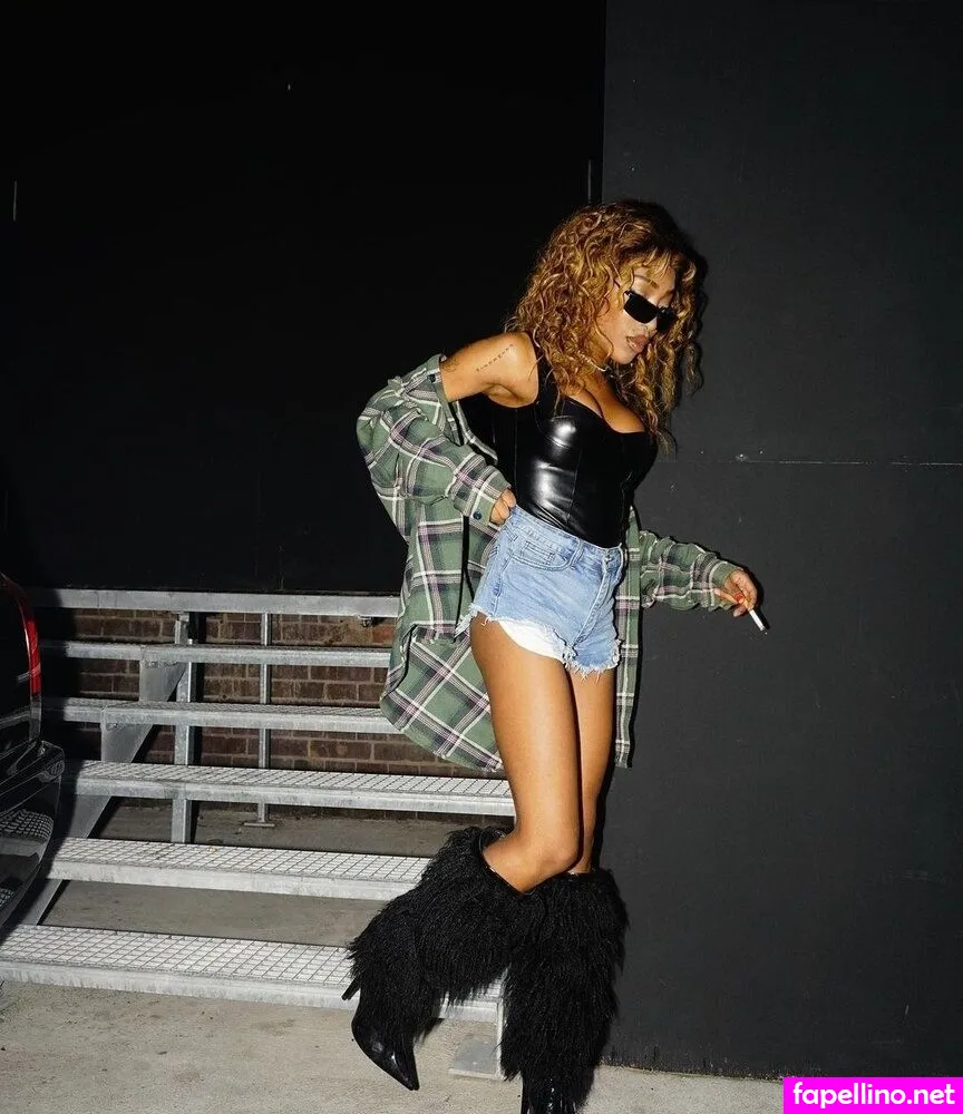 euniqueoffiziell Nude Leaked OnlyFans Photo #5vDd0lppez