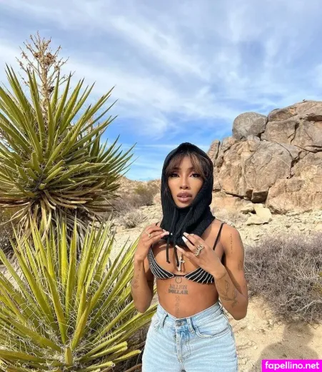 Eunique OnlyFans Thumbnail #I4Bn1fmxJ7