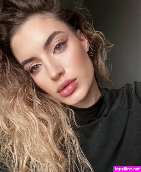 Euphoria Boobs OnlyFans Thumbnail #wEs2f8TI57