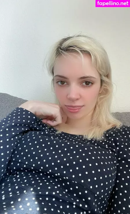 Eurocatgirl 1 OnlyFans Thumbnail #4I8keS7qKT