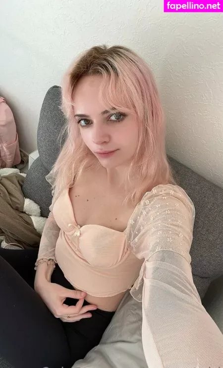 Eurocatgirl 1 OnlyFans Thumbnail #CHK9ZN0rPV
