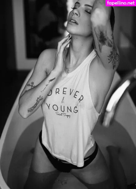 Euyaz OnlyFans Thumbnail #Lna8H0f72g