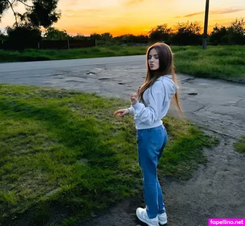 Eva 19y O OnlyFans Thumbnail #A3k6g5SuVE