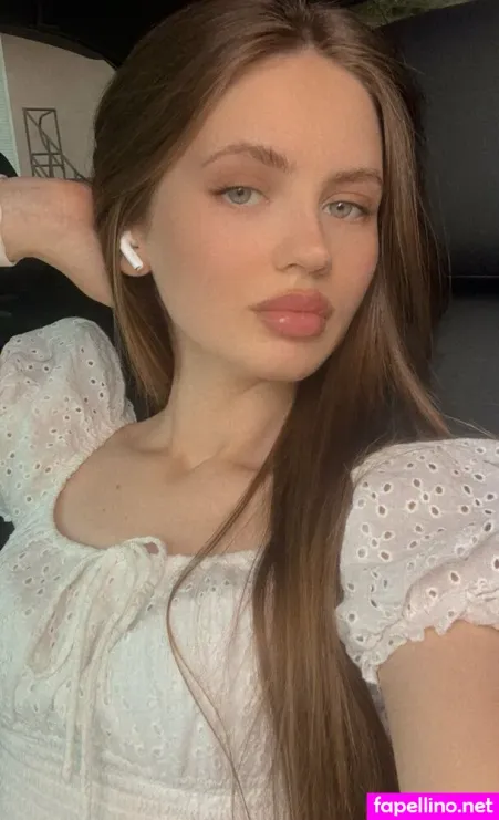 Eva 19y O OnlyFans Thumbnail #HDHVmqbAF6