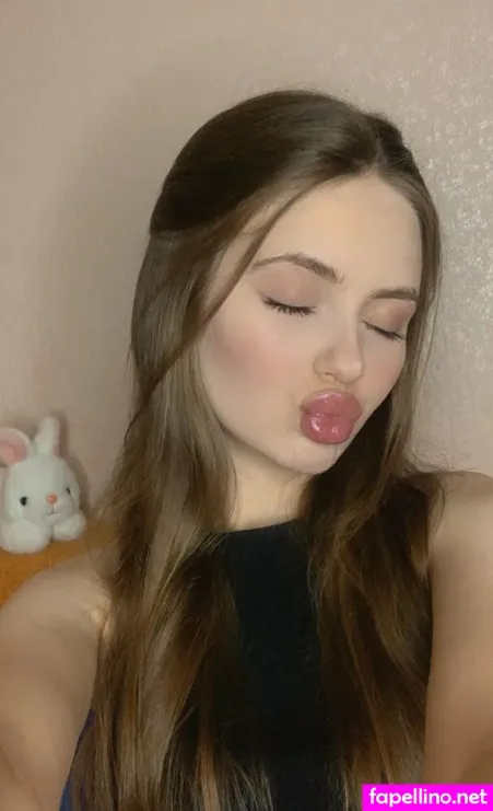 Eva 19y O OnlyFans Thumbnail #TGqE4Ibgm4