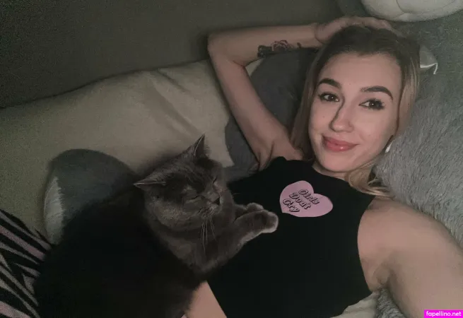 Eva Amelia Vip19 OnlyFans Thumbnail #9c6NZo7230