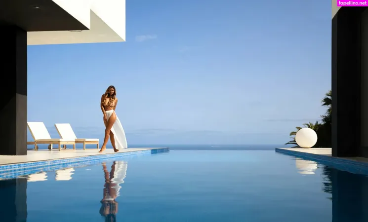 Eva Benetatou OnlyFans Thumbnail #InQbxCA8eb