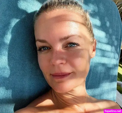 Eva Brenner OnlyFans Thumbnail #FFnWGftrOU