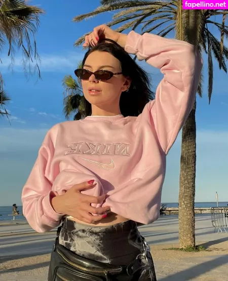 Eva Croft OnlyFans Thumbnail #CF7WyZGsB6