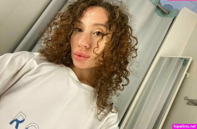 Eva Curl OnlyFans Thumbnail #09GPvGjkSS