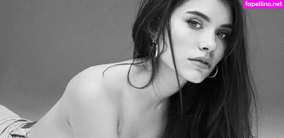 Eva De Dominici OnlyFans Thumbnail #z93OkMJznS
