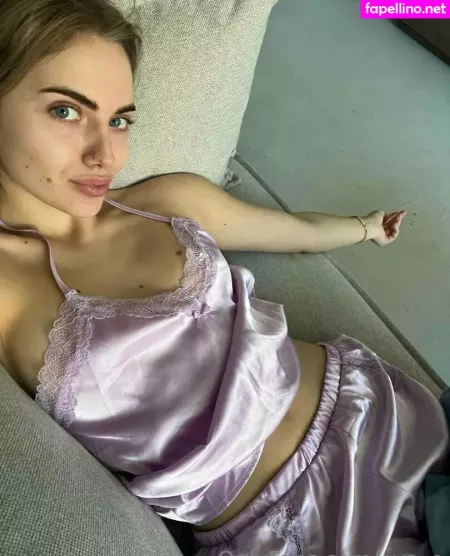 Eva E OnlyFans Thumbnail #10HTvsmELX