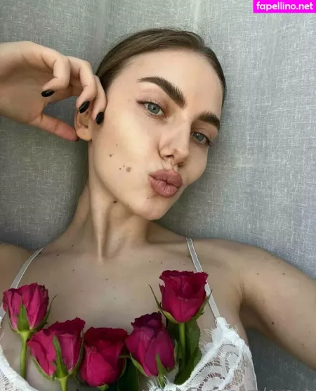 Eva E OnlyFans Thumbnail #u5GFsESJN3