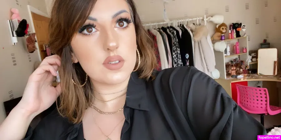 Eva Elizabeth OnlyFans Thumbnail #PZ5nq2ymz9