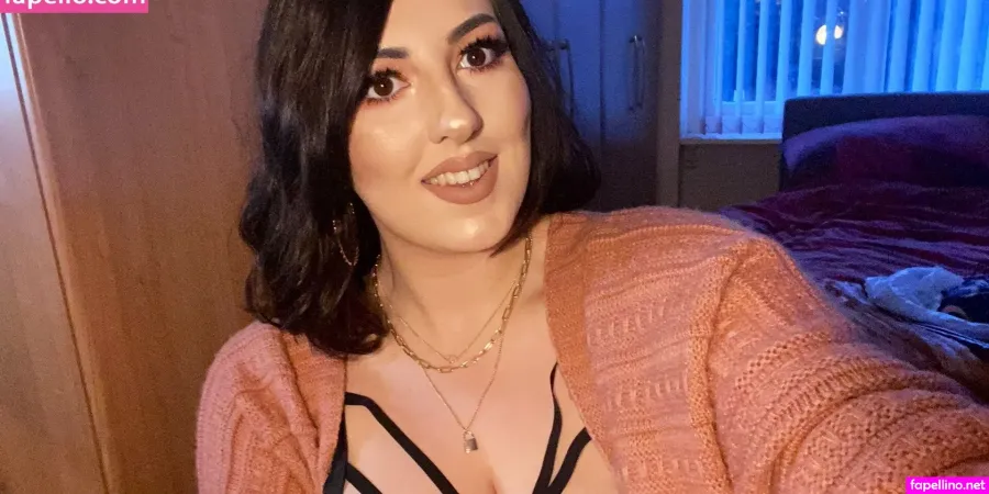 Eva Elizabeth Main Profile Photo