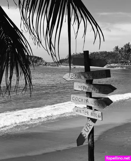 Eva Flame OnlyFans Thumbnail #OmEyxEKFNN