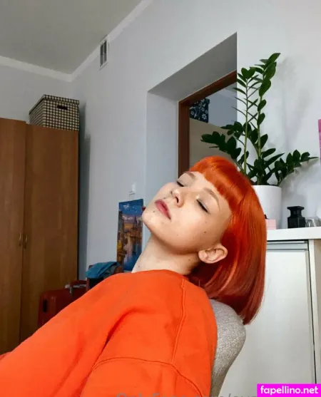 Eva Foxxxy OnlyFans Thumbnail #N1nuUOgpzX