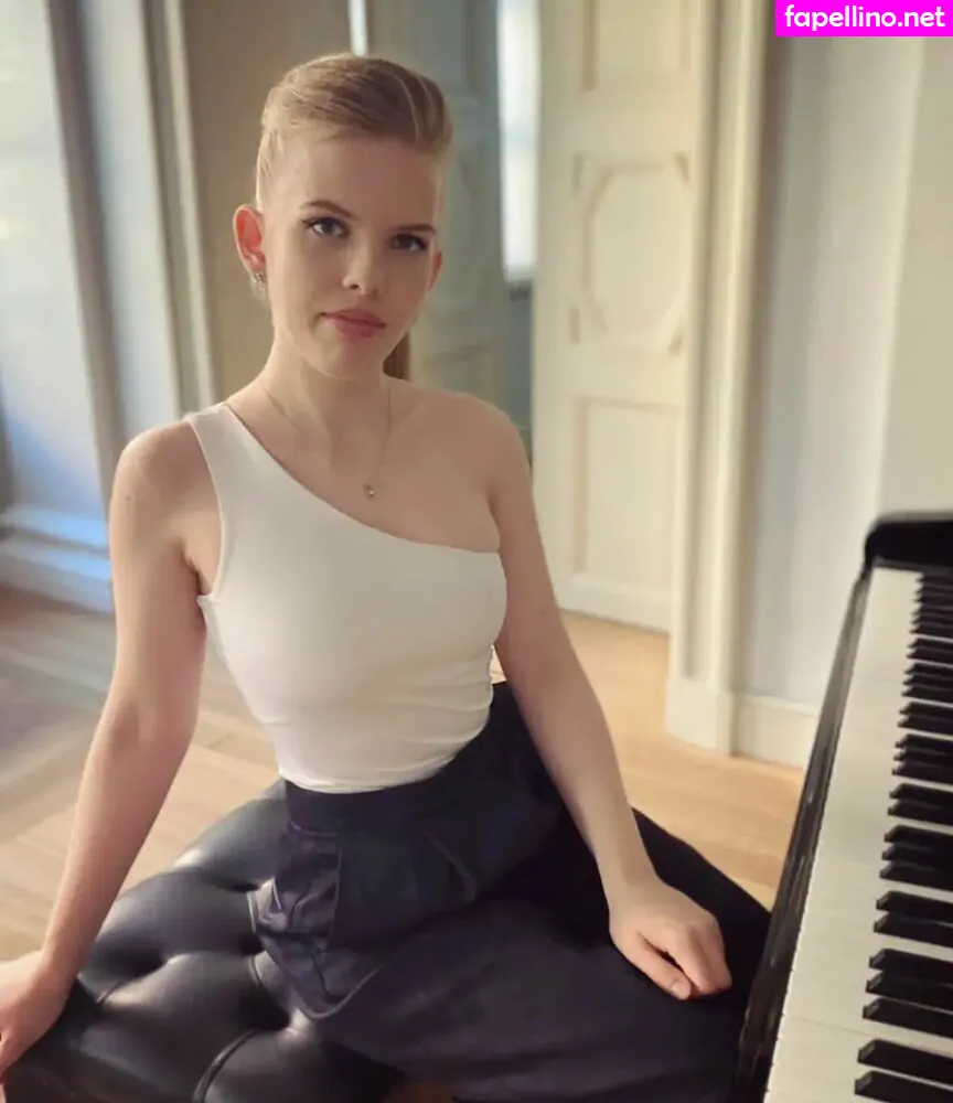 eva_gev Nude Leaked OnlyFans Photo #98GM79SGYY