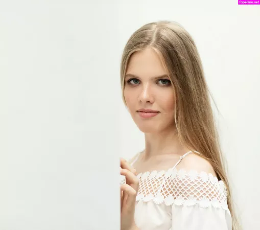 Eva Gevorgyan OnlyFans Thumbnail #IEM8yESVCm