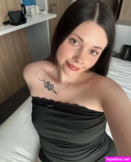 Eva Grece OnlyFans Thumbnail #qHaKLZcBQ0