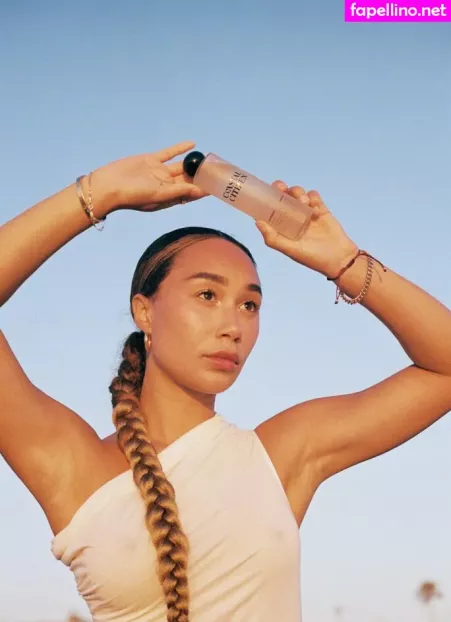 Eva Gutowski OnlyFans Thumbnail #COlmlr8S8Y