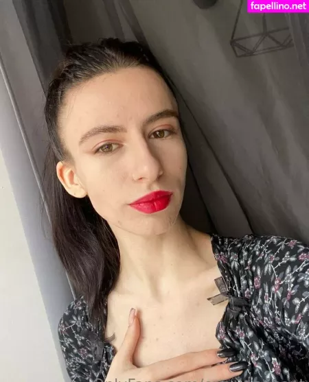 Eva Innocent OnlyFans Thumbnail #3fghltZFCi