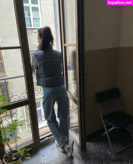 Eva Innocent OnlyFans Thumbnail #66Y988D8Os